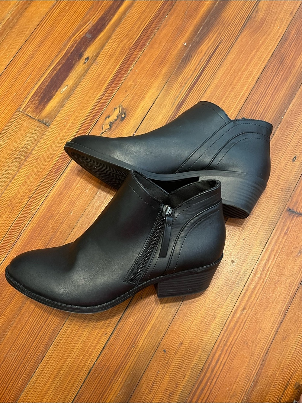 Arizona Jean Company Black Side-Zip Ankle Booties
